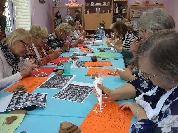 Medovniky v Padine 03.jpg