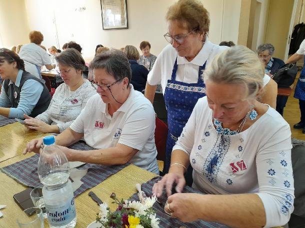 Správa z dielne karamiky v Starej Pazove 02.jpg