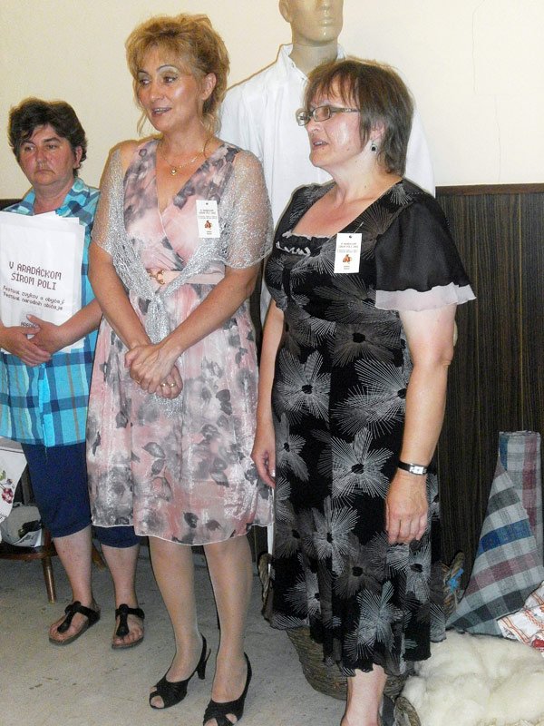 Festival-zvykov-a-obycaji-v-aradacskom-sirom-poli-4.jpg