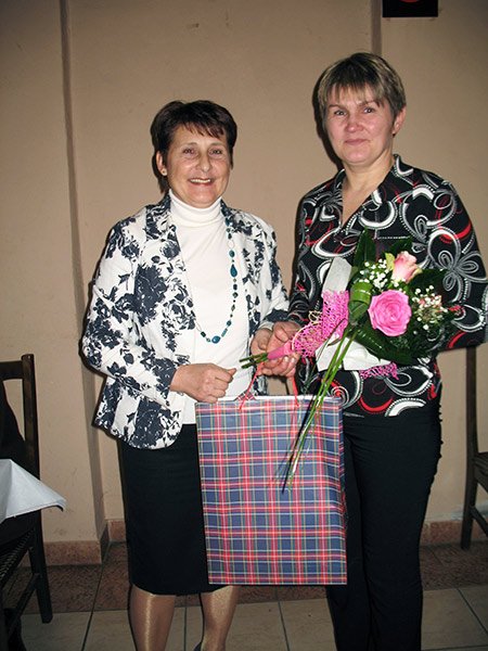 Uznanie pre úspešne prezentovanie Spolku žien Slovenka na recitačných súťažiach členke Miriam Murtínovej