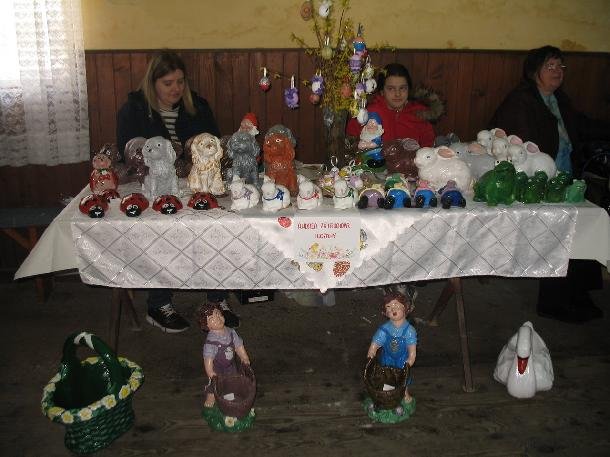 Vystava jarnych a velkonocnych aranzmanov 03.JPG