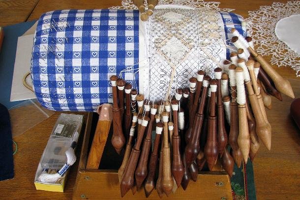 Košice - výroba čipky, paličkovanie