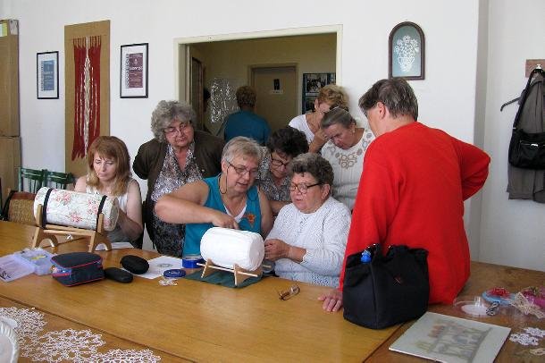 Košice - výroba čipky, paličkovanie