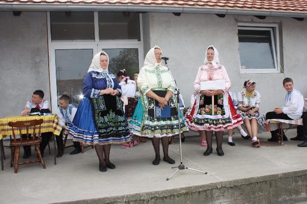 Hlozany