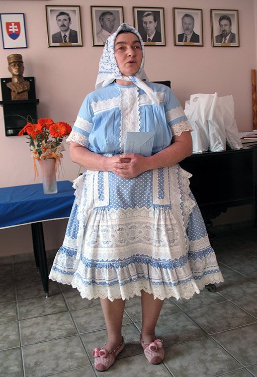 Anna Hrnčiarová, Laliť